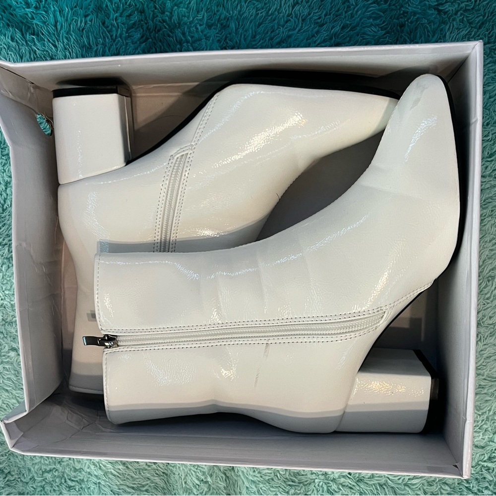 White Ankle Wedge Boots 🤍